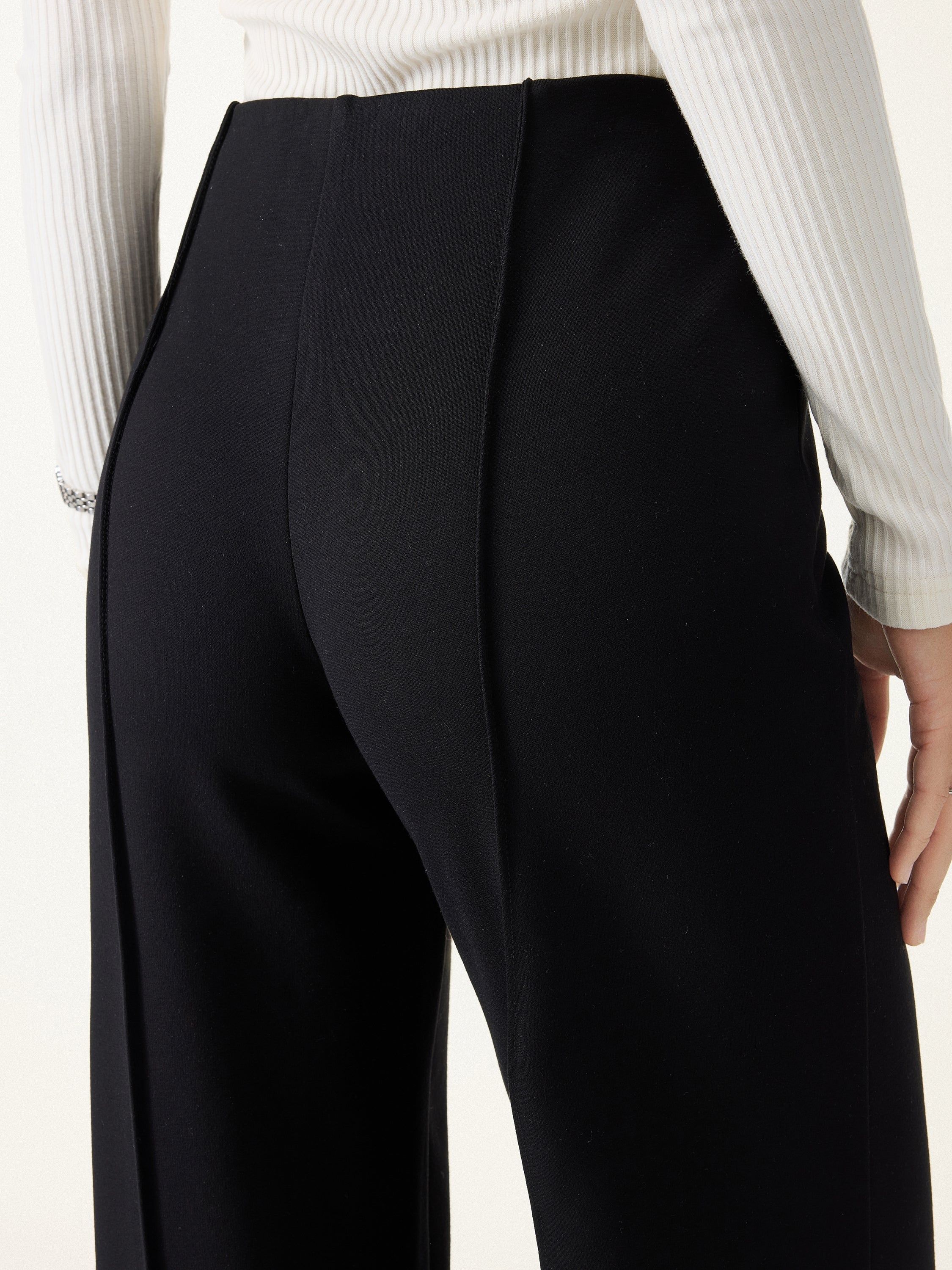 Éternelle ™ | Le Pantalon Supermodel
